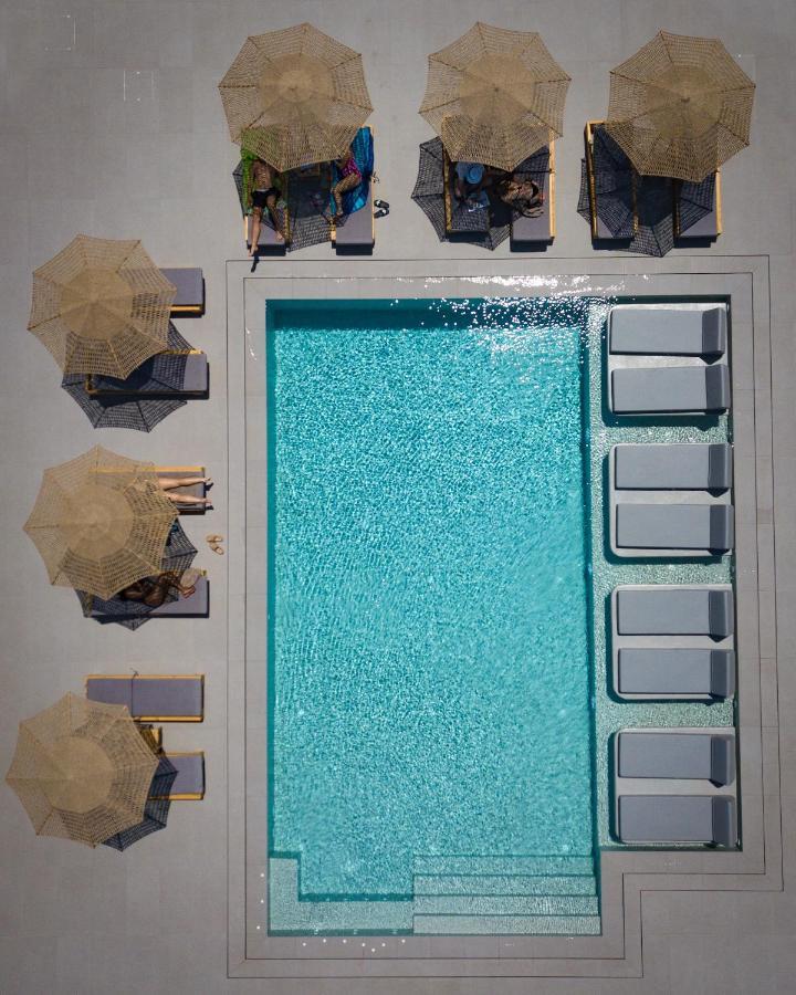 Onyx Hotel & Suites Karterados  Bagian luar foto