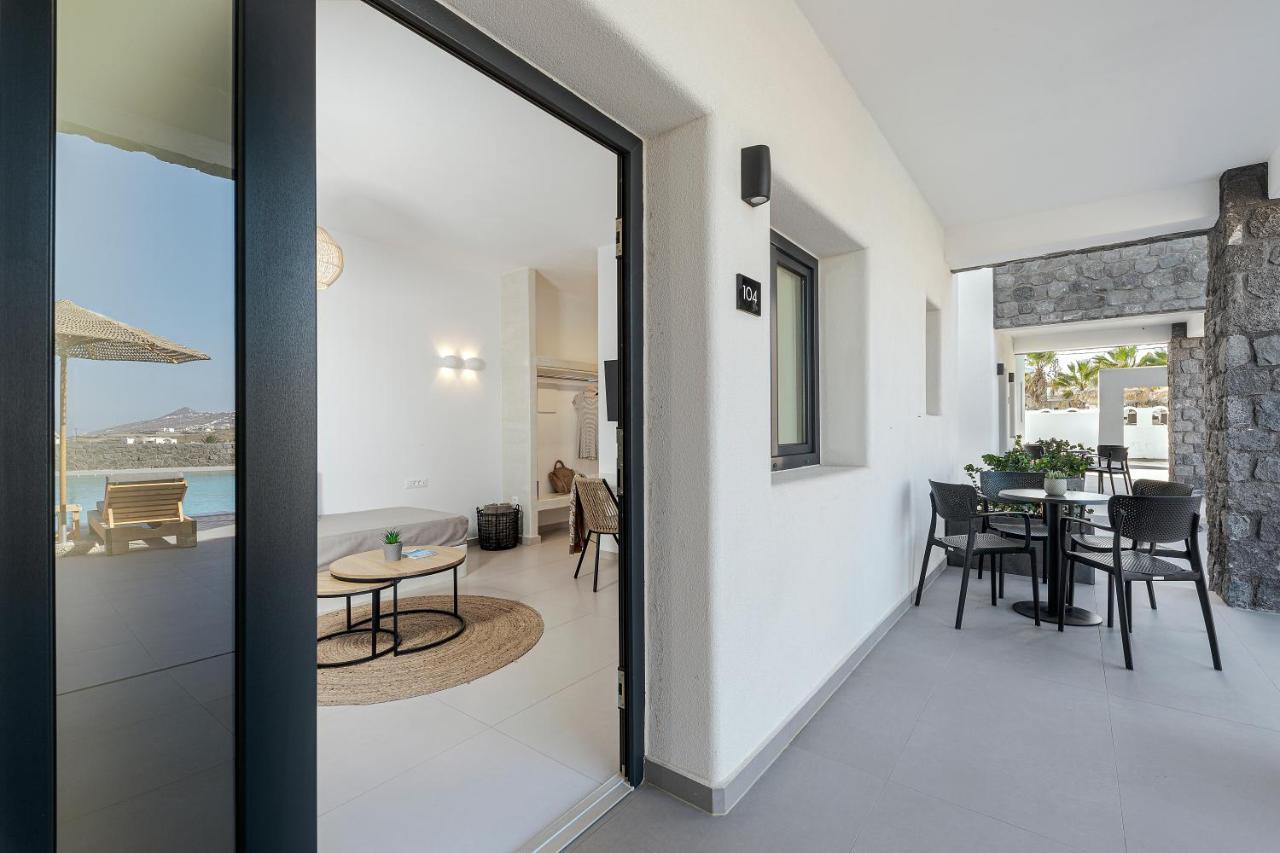 Onyx Hotel & Suites Karterados  Bagian luar foto